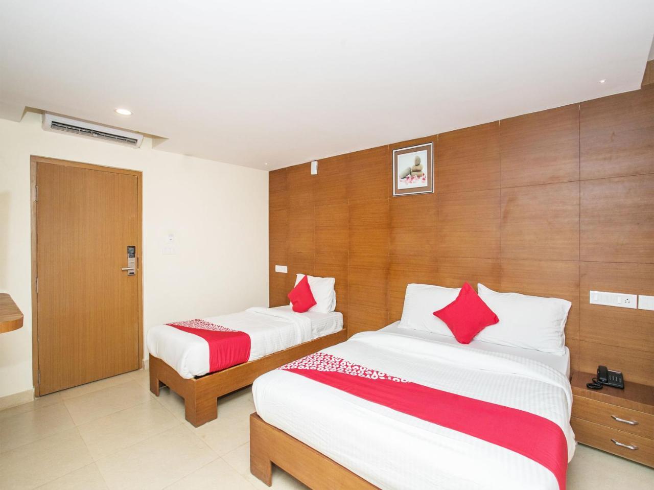 Oyo 15940 Olive Residency Bangalore Exterior photo